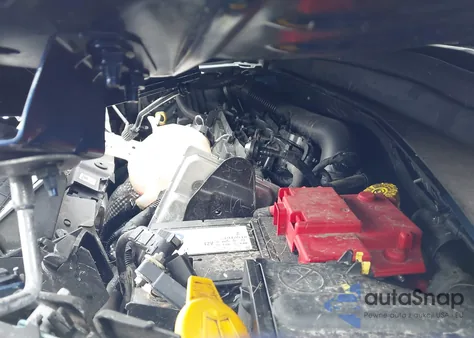 2021 Jeep Renegade Latitude 4X4 from USA, damaged, VIN ZACNJDBB6MPN32519